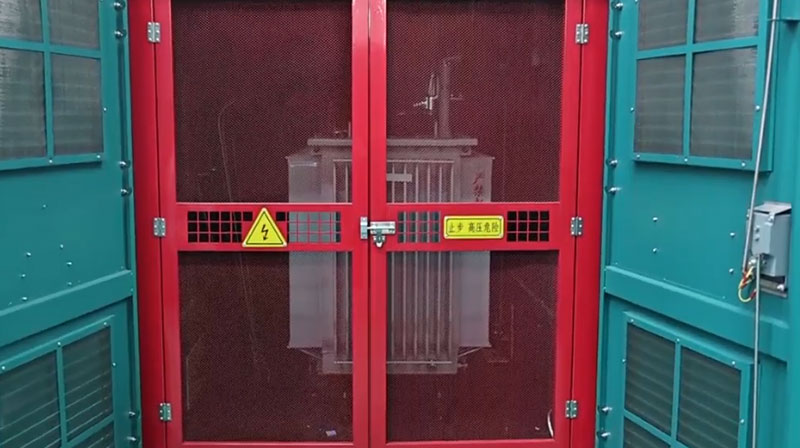 محول كهربائي